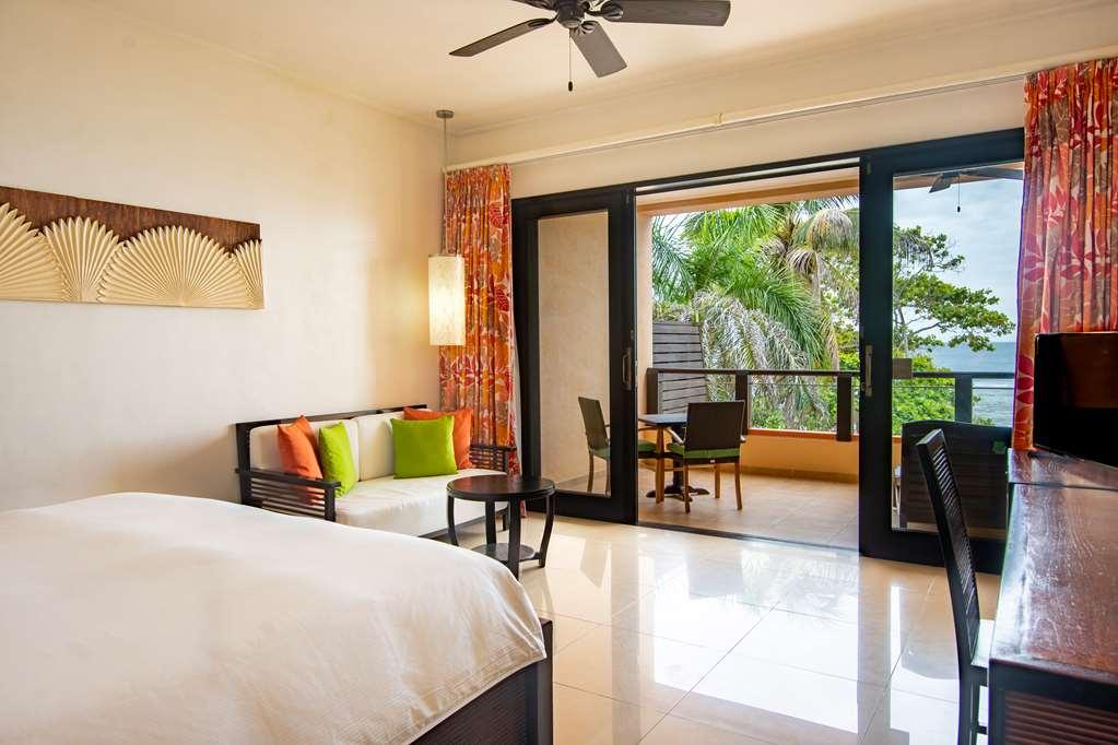 Doubletree By Hilton Seychelles Allamanda Resort & Spa Takamaka Room photo