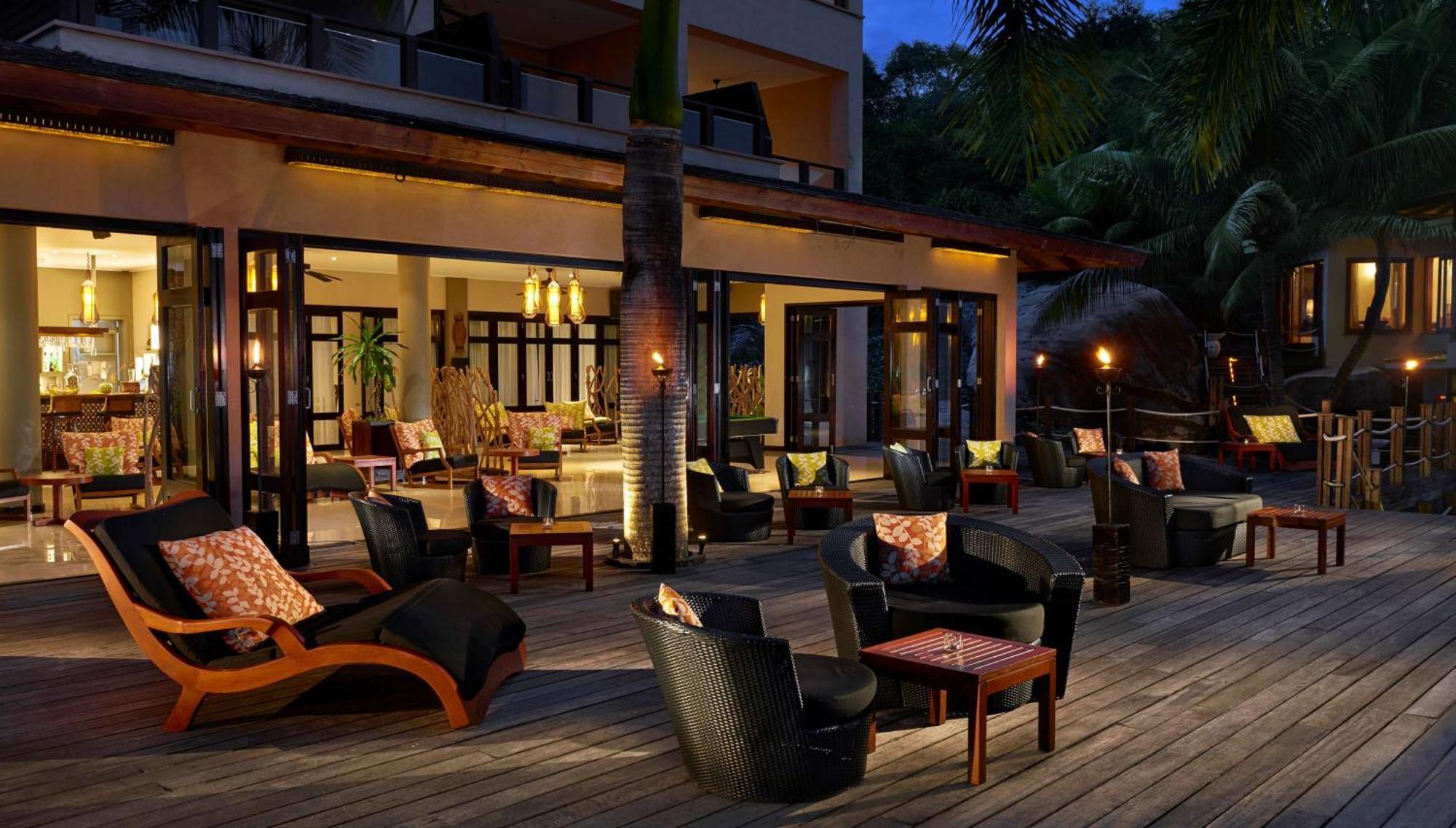 Doubletree By Hilton Seychelles Allamanda Resort & Spa Takamaka Exterior photo