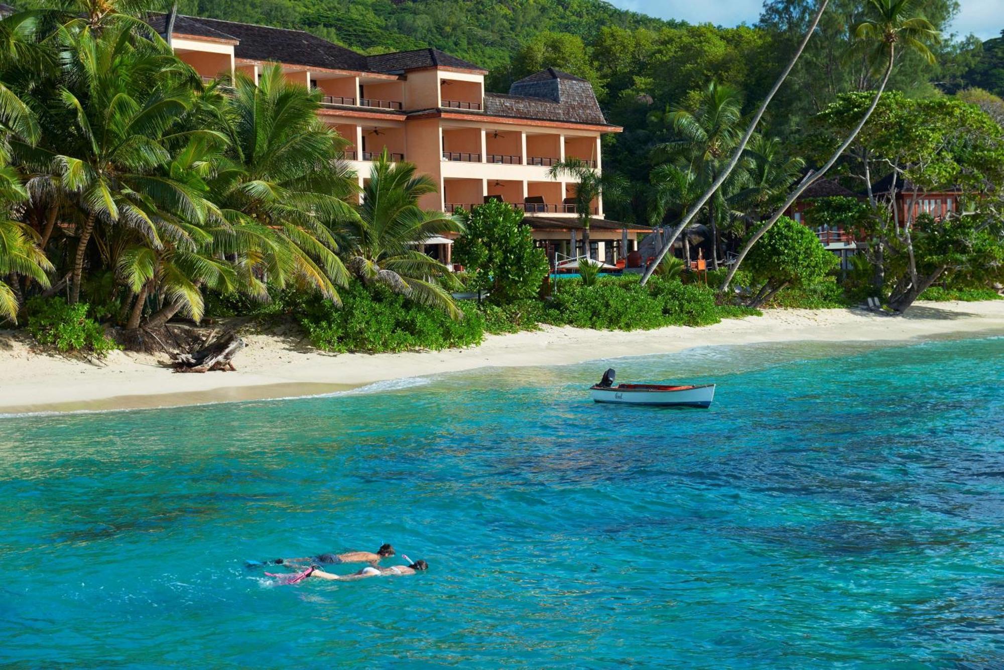 Doubletree By Hilton Seychelles Allamanda Resort & Spa Takamaka Exterior photo