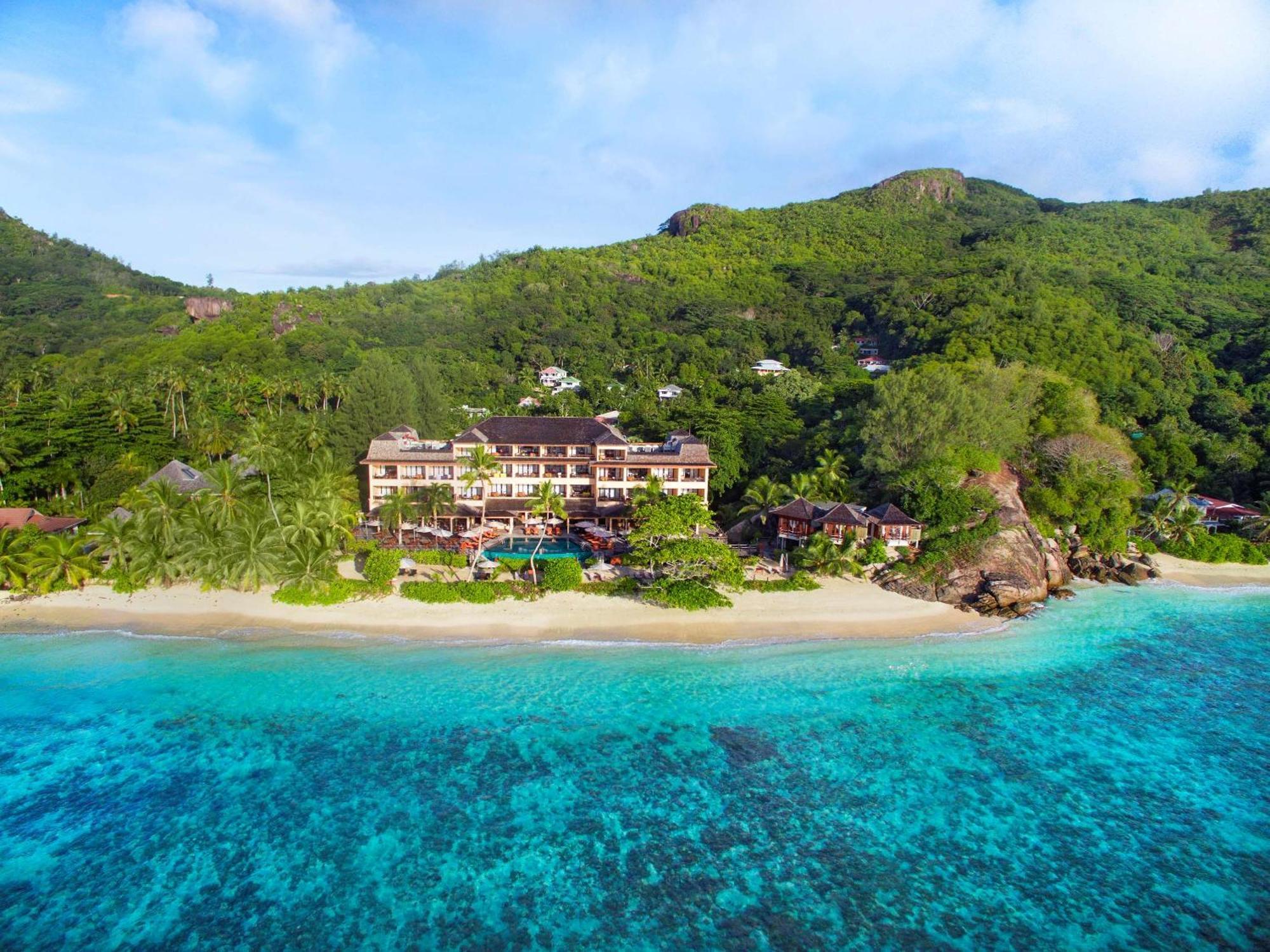 Doubletree By Hilton Seychelles Allamanda Resort & Spa Takamaka Exterior photo