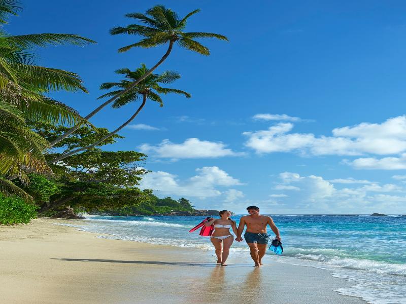 Doubletree By Hilton Seychelles Allamanda Resort & Spa Takamaka Exterior photo